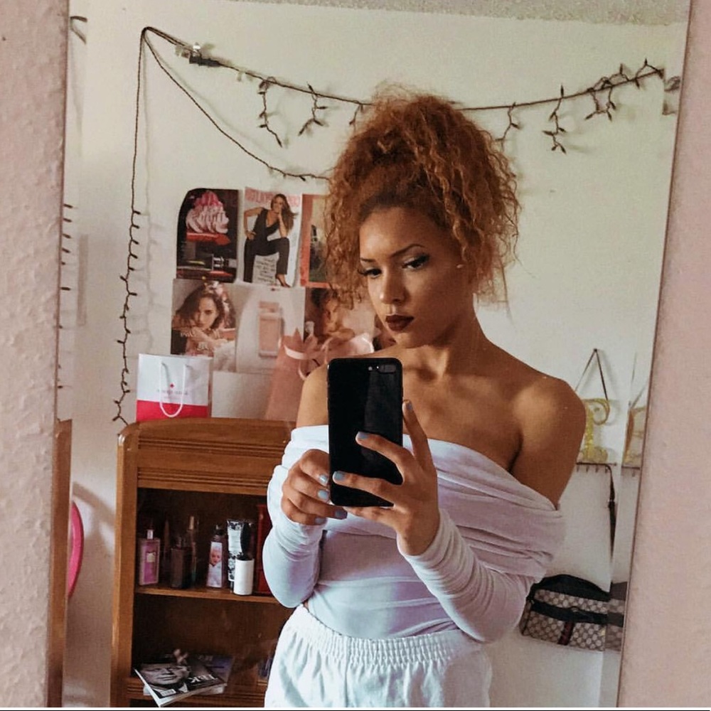 White Velvet Laina Rauma bodysuit